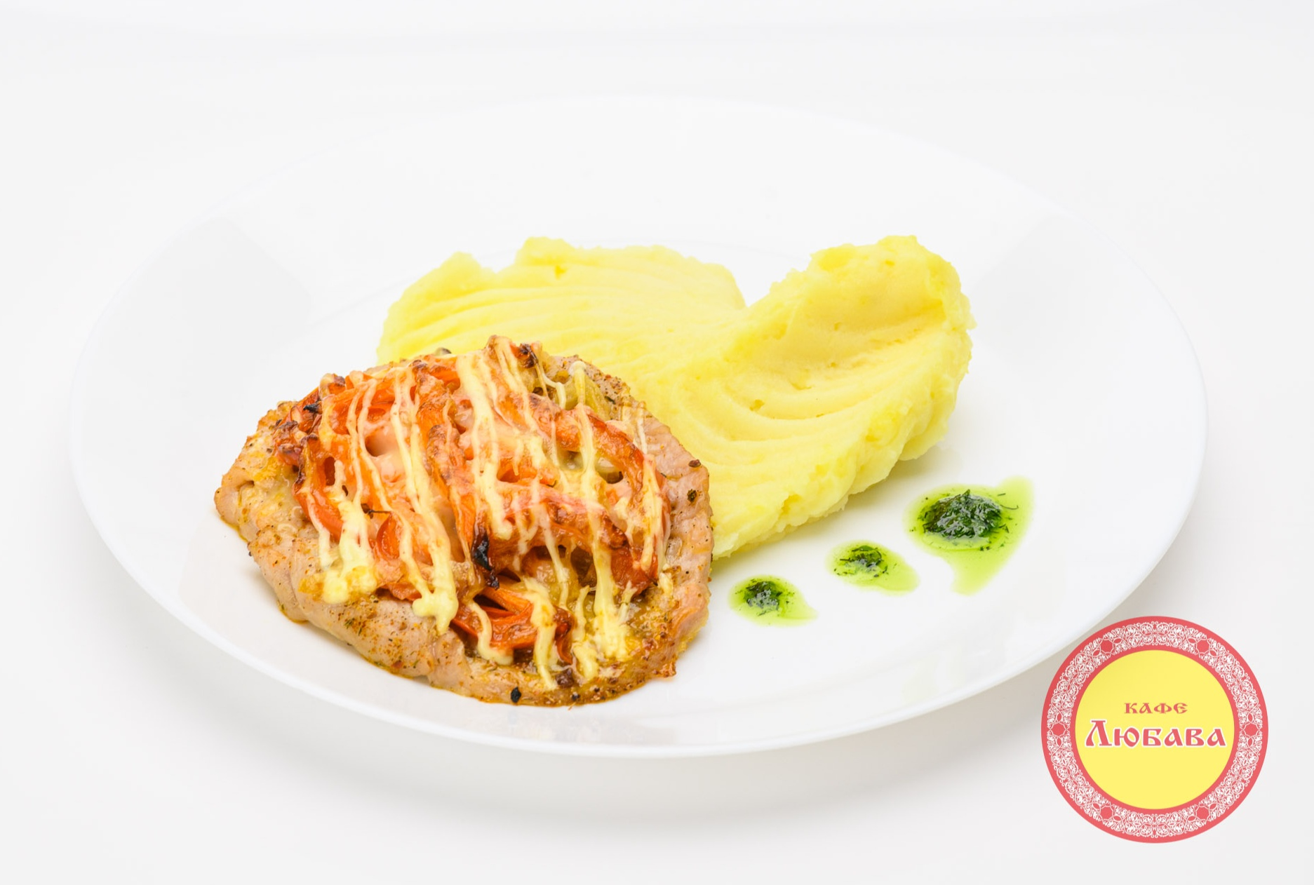 Горячее с картофельным пюре